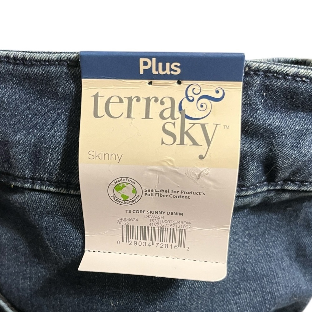 Terra & Sky Plus Size PETITE High Rise Skinny Jeans - Picture 4 of 7